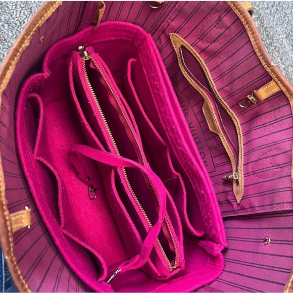 Authentic ✅ Louis Vuitton Neverfull MM pivione purse work bag tote monogram 💕 - Picture 6 of 15